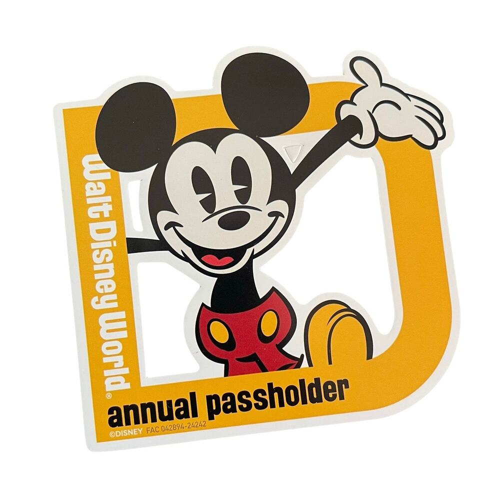 Disney Parks Walt Disney World Annual Passholder Magnet Mickey Mouse Yellow